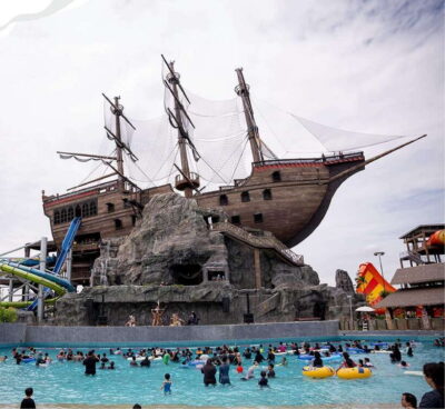 Selangor: SplashMania at Gamuda Cove - What you’ll do all day: slides, lazy river, wave pools, and splash zones