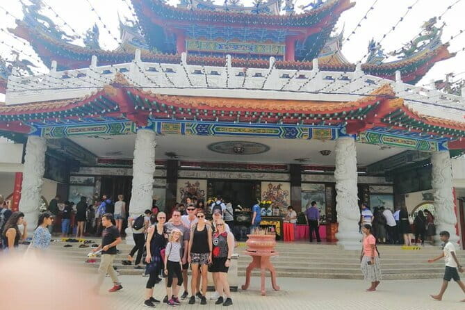 Small-Group Kuala Lumpur Half-Day City Tour - Stop 6: Lake Gardens, National Museum, and Kuala Lumpur Railway Station façade