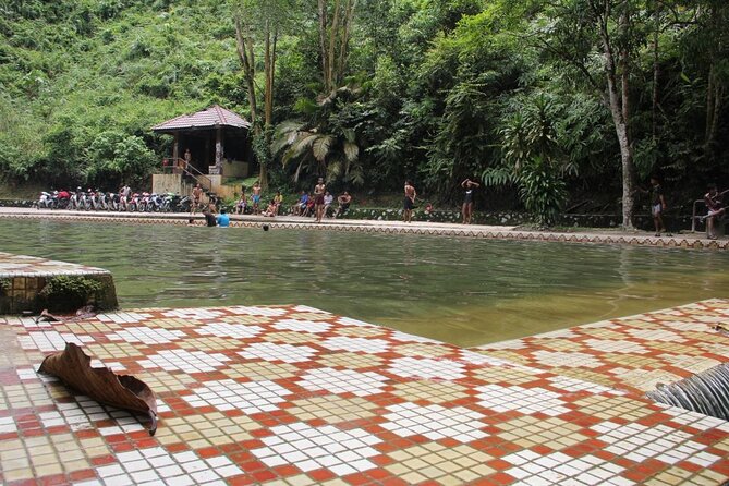 Templer Park and Kanching Waterfall Tour with Batu Caves Stopover - Templer Park: jungle trails, birdwatching, and Bukit Takun views