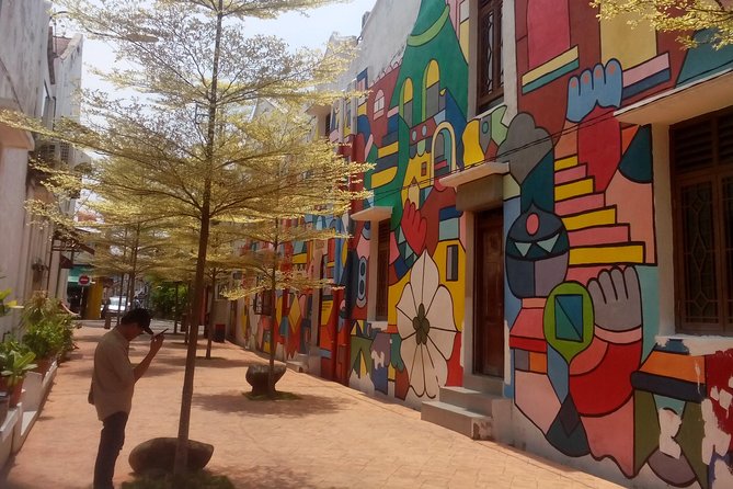Treasures Of The Far East-Malacca, Museum, Trishaw Ride(Private) - Portuguese Settlement and Stadthuys Fortress Area: Big Landmarks, Clear Payoff