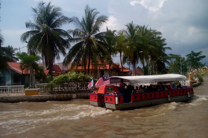 Treasures Of The Far East-Malacca, Museum, Trishaw Ride(Private) - Bukit China (Chinese Hill): Sam Poh’s Well and Temple Stop